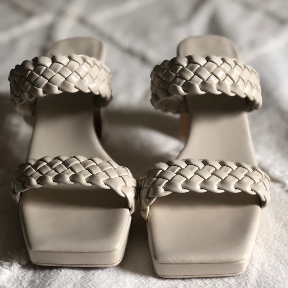 Jeffrey Campbell White Square front braided Delicacy block heels size 8 - Picture 7 of 10